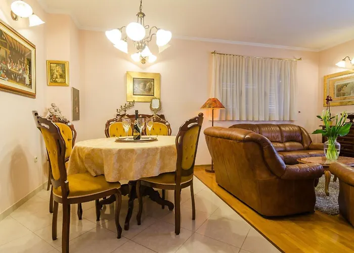 Διαμέρισμα Paco - Three-bedroom With Balcony And Sea View Ντουμπρόβνικ