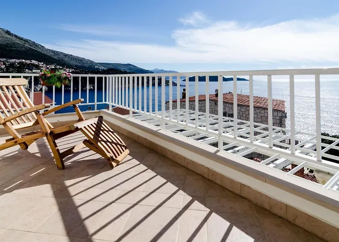 Paco - Three-bedroom With Balcony And Sea View Διαμέρισμα