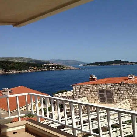 Paco - Three-bedroom With Balcony And Sea View Διαμέρισμα *